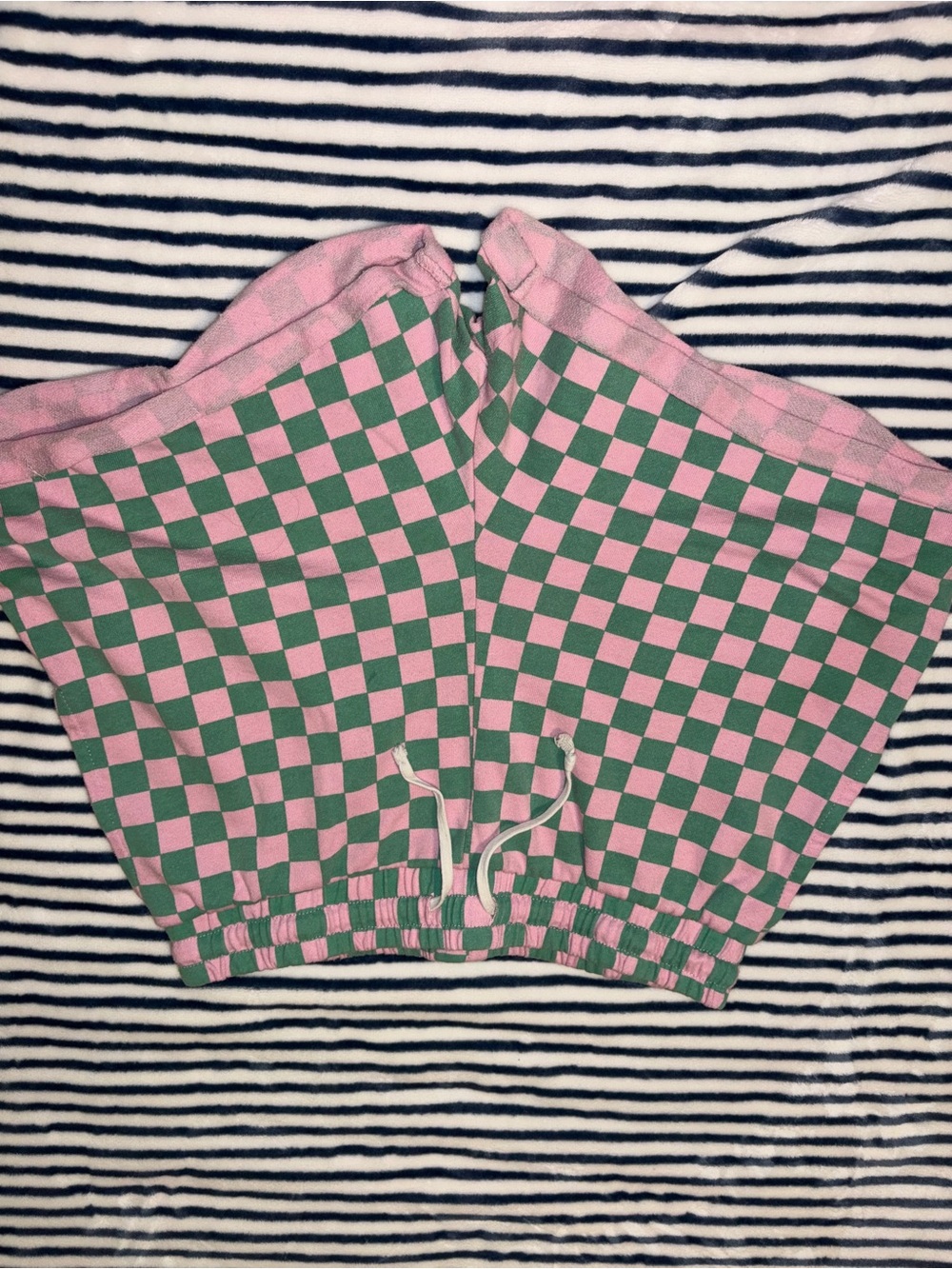 Ascot & Heart Pink & Green Checkered Women’s Bermuda Shorts